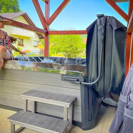 Gite Du Silberwald Charmant Gite Avec Spa - Jacuzzi , Acces Privatif Stosswihr 외부 사진